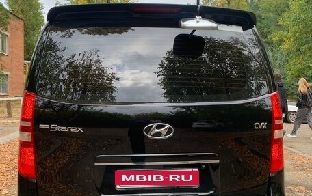 Hyundai Grand Starex Grand Starex I рестайлинг 2, 2009 год, 2 000 000 рублей, 5 фотография