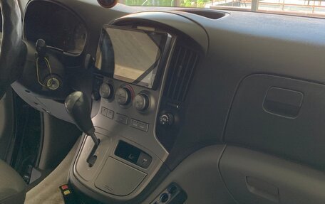 Hyundai Grand Starex Grand Starex I рестайлинг 2, 2009 год, 2 000 000 рублей, 8 фотография