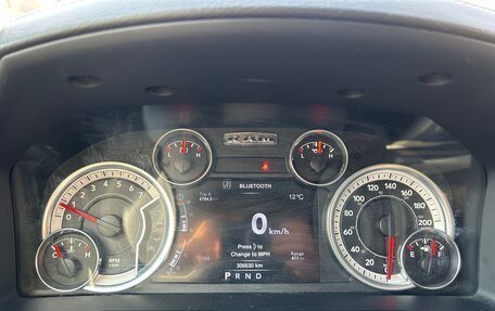Dodge RAM IV, 2013 год, 3 100 000 рублей, 18 фотография