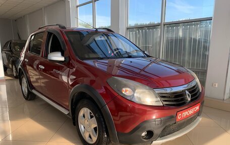 Renault Sandero I, 2012 год, 593 000 рублей, 2 фотография