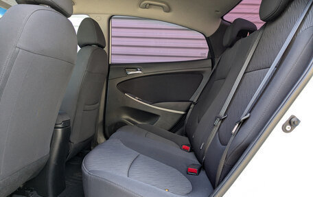 Hyundai Solaris II рестайлинг, 2014 год, 900 000 рублей, 18 фотография