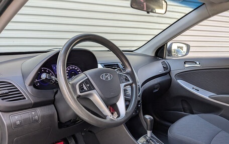 Hyundai Solaris II рестайлинг, 2014 год, 900 000 рублей, 15 фотография