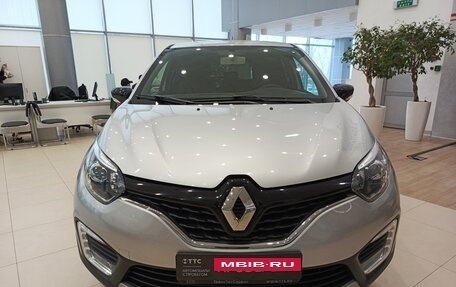 Renault Kaptur I рестайлинг, 2018 год, 1 450 000 рублей, 2 фотография