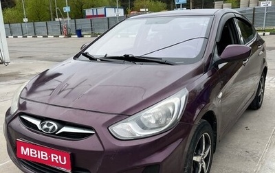 Hyundai Solaris II рестайлинг, 2012 год, 630 000 рублей, 1 фотография
