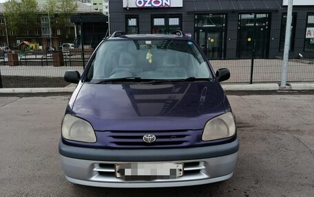 Toyota Raum I, 1997 год, 430 000 рублей, 1 фотография