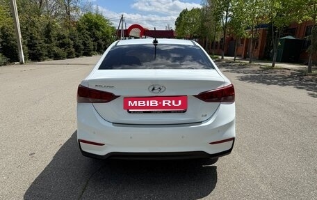 Hyundai Solaris II рестайлинг, 2018 год, 1 550 000 рублей, 8 фотография
