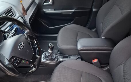 KIA Rio III рестайлинг, 2016 год, 1 200 000 рублей, 18 фотография