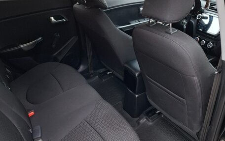 KIA Rio III рестайлинг, 2016 год, 1 200 000 рублей, 36 фотография