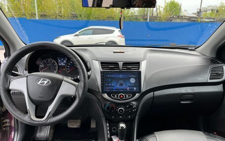 Hyundai Solaris II рестайлинг, 2012 год, 630 000 рублей, 6 фотография