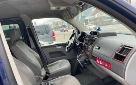 Volkswagen Transporter T5 рестайлинг, 2007 год, 680 000 рублей, 2 фотография