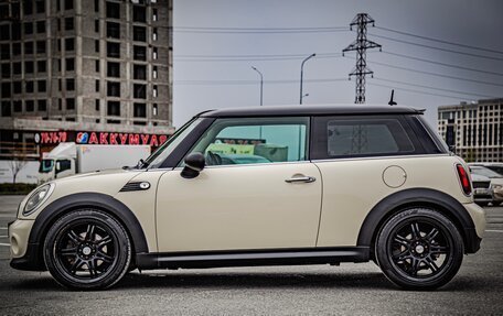 MINI Hatch, 2010 год, 939 000 рублей, 3 фотография