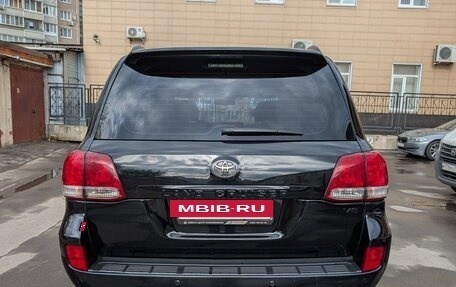 Toyota Land Cruiser 200, 2008 год, 3 100 000 рублей, 5 фотография