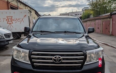 Toyota Land Cruiser 200, 2008 год, 3 100 000 рублей, 7 фотография