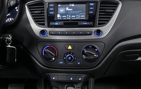 Hyundai Solaris II рестайлинг, 2017 год, 1 121 000 рублей, 12 фотография