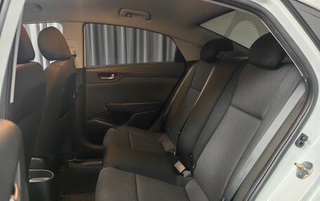 Hyundai Solaris II рестайлинг, 2017 год, 1 121 000 рублей, 11 фотография