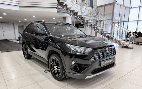 Toyota RAV4, 2020 год, 3 297 000 рублей, 7 фотография