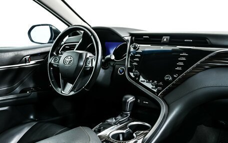 Toyota Camry, 2019 год, 2 849 000 рублей, 9 фотография