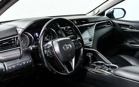 Toyota Camry, 2019 год, 2 849 000 рублей, 12 фотография