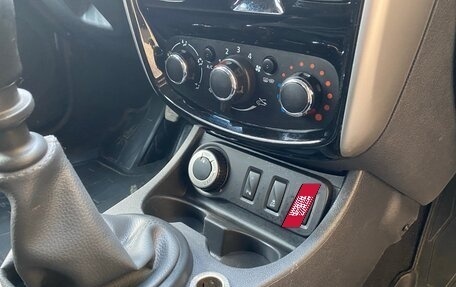 Nissan Terrano III, 2018 год, 999 000 рублей, 10 фотография