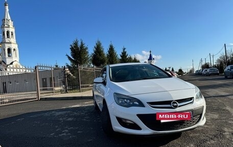 Opel Astra J, 2014 год, 989 000 рублей, 8 фотография