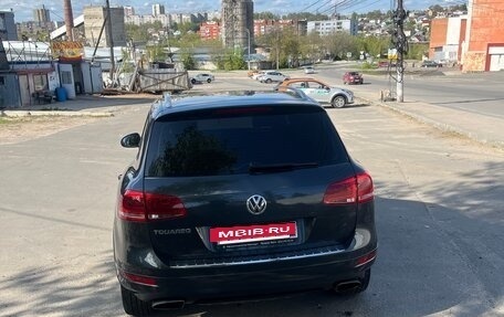Volkswagen Touareg III, 2012 год, 2 290 000 рублей, 12 фотография
