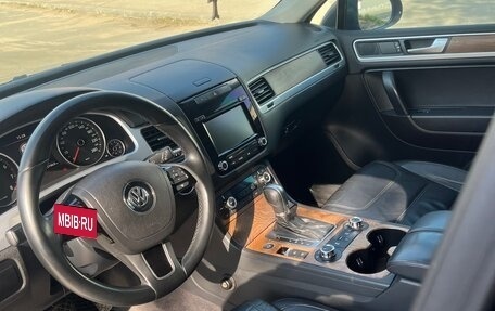 Volkswagen Touareg III, 2012 год, 2 290 000 рублей, 6 фотография