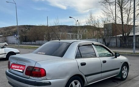 Mitsubishi Carisma I, 2001 год, 260 000 рублей, 3 фотография