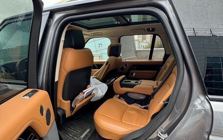 Land Rover Range Rover IV рестайлинг, 2019 год, 7 490 000 рублей, 21 фотография