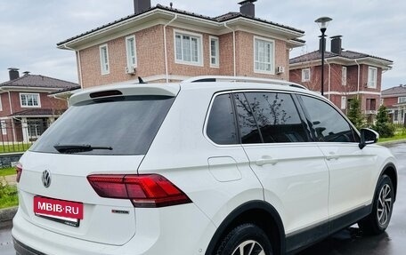 Volkswagen Tiguan II, 2018 год, 3 200 000 рублей, 5 фотография