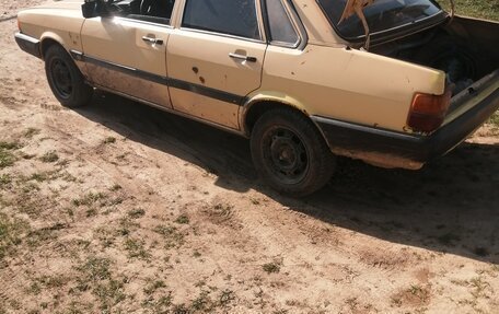 Audi 80, 1986 год, 40 000 рублей, 4 фотография