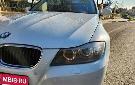 BMW 3 серия, 2011 год, 1 060 000 рублей, 5 фотография