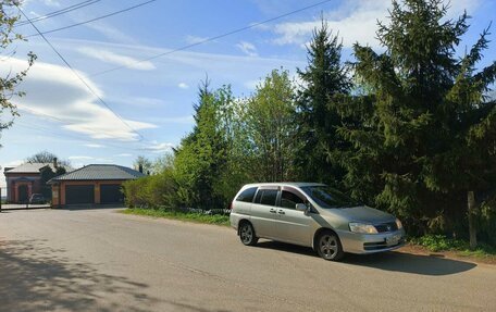 Nissan Liberty, 2001 год, 380 000 рублей, 4 фотография