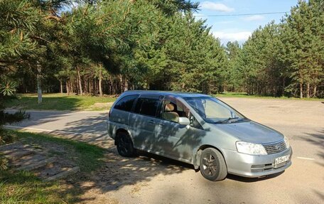 Nissan Liberty, 2001 год, 380 000 рублей, 6 фотография
