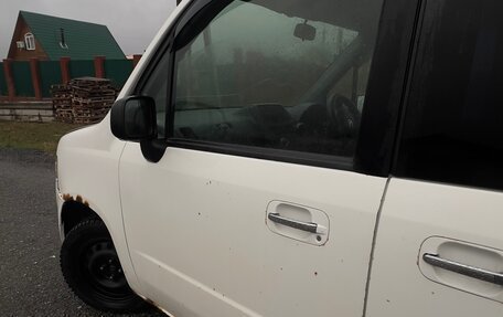 Honda Mobilio Spike I рестайлинг, 2005 год, 267 000 рублей, 12 фотография