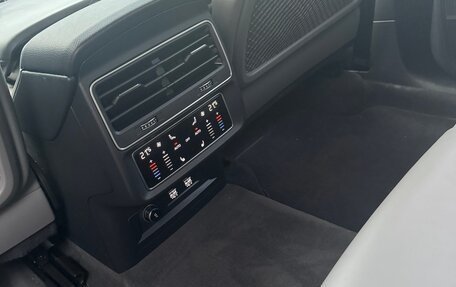 Audi Q7, 2020 год, 7 000 000 рублей, 14 фотография