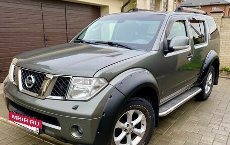 Nissan Pathfinder, 2007 год, 1 325 000 рублей, 2 фотография