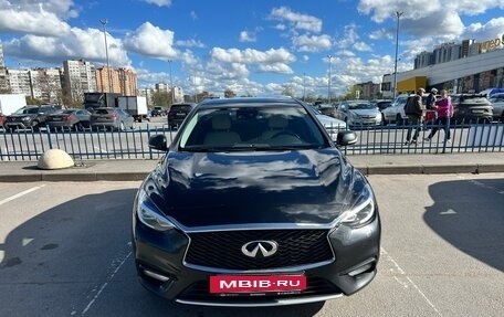 Infiniti Q30, 2017 год, 2 350 000 рублей, 2 фотография