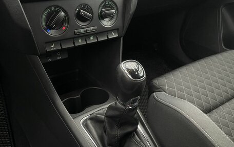 Skoda Rapid I, 2015 год, 1 240 000 рублей, 15 фотография