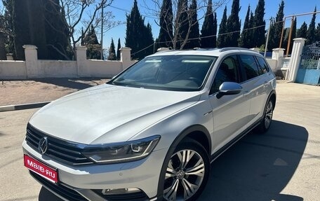 Volkswagen Passat B8 рестайлинг, 2018 год, 3 400 000 рублей, 1 фотография