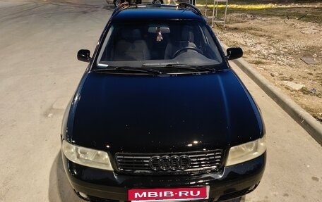 Audi A4, 2001 год, 350 000 рублей, 1 фотография