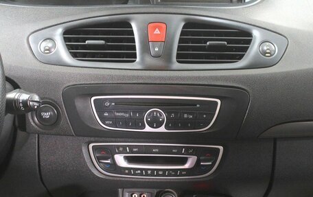 Renault Scenic III, 2010 год, 735 000 рублей, 12 фотография