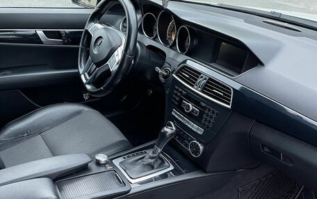 Mercedes-Benz C-Класс, 2012 год, 1 550 000 рублей, 5 фотография