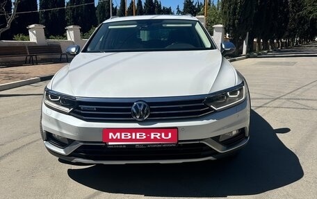Volkswagen Passat B8 рестайлинг, 2018 год, 3 400 000 рублей, 2 фотография