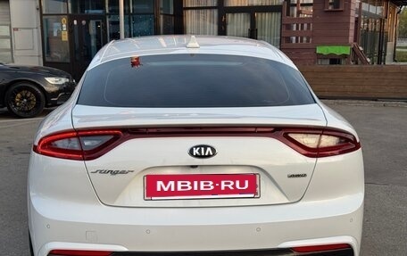 KIA Stinger I, 2018 год, 2 550 000 рублей, 8 фотография
