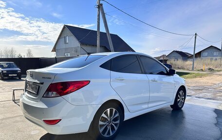 Hyundai Solaris II рестайлинг, 2013 год, 879 000 рублей, 6 фотография