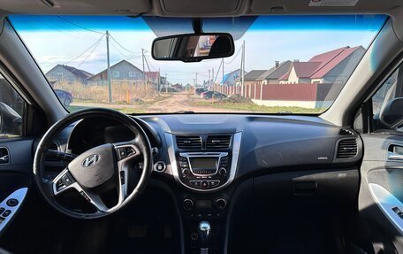 Hyundai Solaris II рестайлинг, 2013 год, 879 000 рублей, 10 фотография