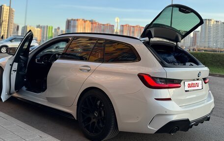 BMW 3 серия, 2019 год, 3 680 000 рублей, 15 фотография