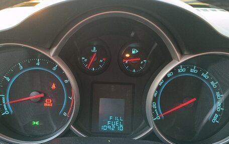 Chevrolet Cruze II, 2013 год, 910 000 рублей, 16 фотография