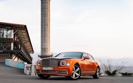 Bentley Mulsanne II, 2017 год, 30 000 000 рублей, 3 фотография
