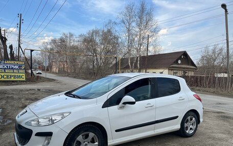 Peugeot 308 II, 2010 год, 550 000 рублей, 2 фотография